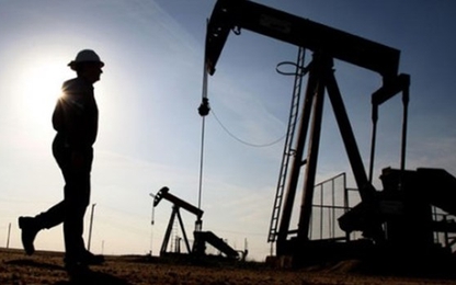 Giá dầu “nằm đáy” 3 tháng