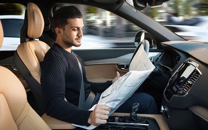 Trở ngại lớn nhất của Tesla và Autopilot: Phần lớn người dùng "mù công nghệ"