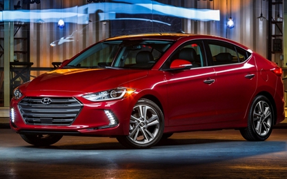 Hyundai Elantra 2017 được đánh giá là mẫu xe an toàn nhất