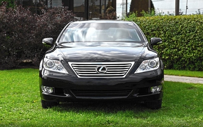 10 xe bọc thép đắt nhất thế giới