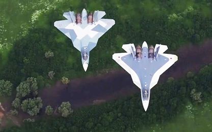 Xem hải quân, không quân Nga phô diễn sức mạnh