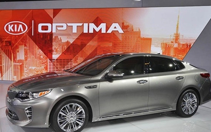Kia Optima 2016 giá gần 1 tỷ đồng liệu có đắt?