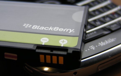 Pin điện thoại hoạt động như thế nào và tại sao có thể phát nổ?