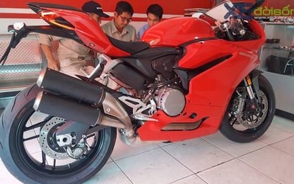 Ducati Việt Nam giảm giá cả trăm triệu đồng dịp Black Friday