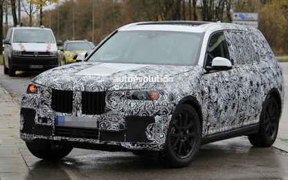 BMW X7 lộ diện trên đường thử