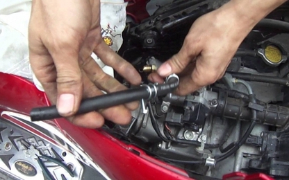 Ô tô ì ạch, làm gì để lấy lại ‘phong độ’?