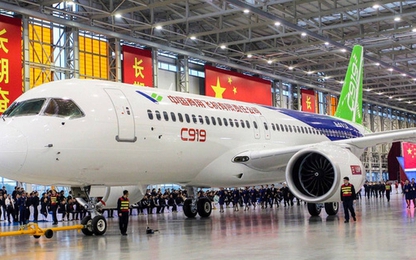 Máy bay Made in China ra mắt, Boeing, Airbus gặp phải 'cơn đau đầu' mới