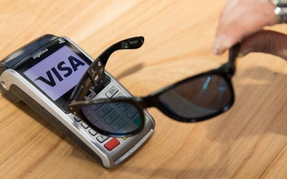 Thử nghiệm thanh toán bằng ... kính râm