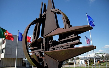 NATO lật tẩy "vũ khí bí mật" của điện Kremlin