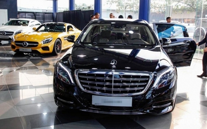 Ô tô sang tăng giá 4 tỷ: Dân giàu xếp hàng chờ mua