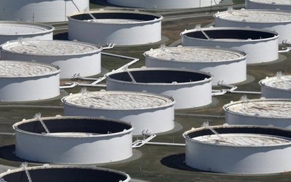 Mỹ phóng tên lửa vào Syria, dầu tăng lên cao nhất 1 tháng