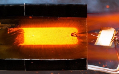 Điều gì xảy ra bên trong tên lửa khi cất cánh?