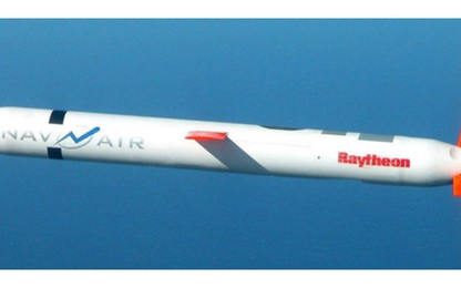 Nhật cân nhắc mua tên lửa hành trình đối phó Triều Tiên