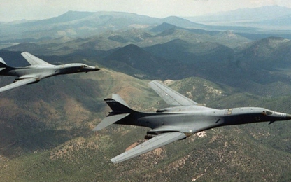 Trung Quốc tuyên bố “theo dõi” quân đội Mỹ ở Biển Đông