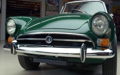 Mua xe cũ giá 3.000 USD bán được 112.000 USD