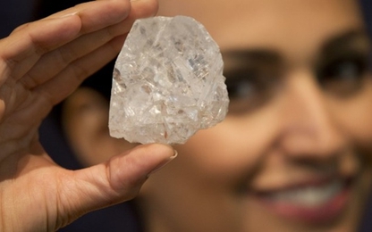 Đau đầu vì sở hữu viên kim cương lớn nhất thế giới