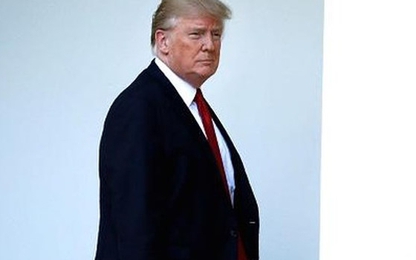 Tổng thống Trump đang bị cấp dưới phớt lờ