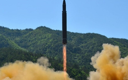 Triều Tiên cảnh báo Mỹ sẽ phải vẫy cờ trắng đầu hàng