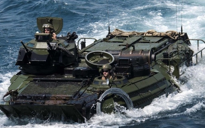 Xe lội nước khổng lồ AAV thủy quân lục chiến Mỹ có gì đặc biệt?