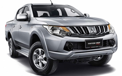 Mitsubishi Triton VGT AT GL giá chỉ 554 triệu đồng