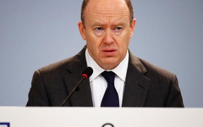 Dự báo nhiều nhân viên ngân hàng thất nghiệp vì robot