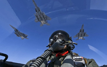 Nỗi sợ của Triều Tiên sau lời đe dọa bắn hạ oanh tạc cơ Mỹ