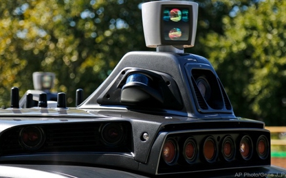 Camera của Sony giúp ô tô tự lái nhận biết các biển báo từ 160m