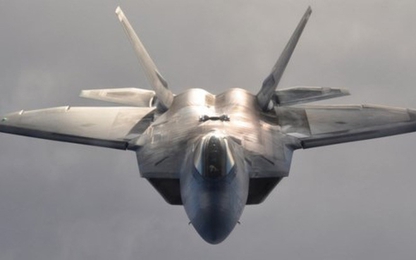 Chạy đua với Su-57 Nga, Mỹ tức tốc hiện đại hóa F-22 Raptor