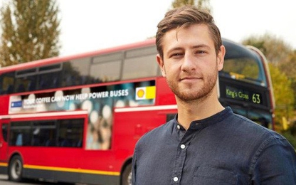 Xe buýt chạy bằng nhiên liệu cafe