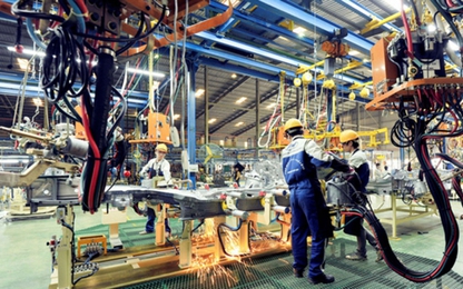 Quy định mới về ôtô, xe "nội địa" tiếp tục giảm giá mạnh