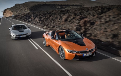 Bộ đôi BMW i8 Roadster và i8 Coupe 2018 trình làng tại Los Angeles