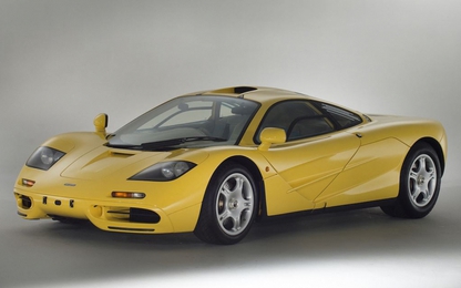 “Bóc nilon” siêu xe McLaren F1 20 tuổi mới nhất thế giới