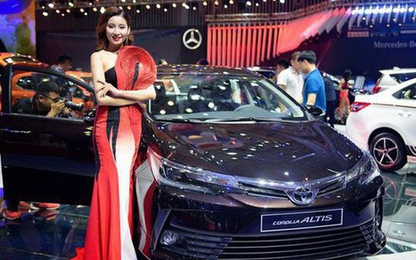 Đua nhau giảm giá, xe ô tô tại thị trường Việt rẻ chưa từng thấy