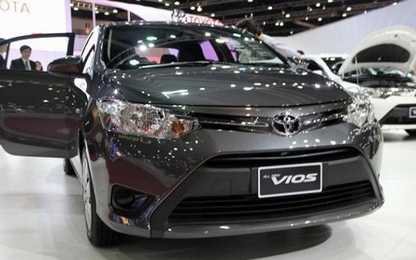 Ra sức giảm giá, doanh số ô tô tháng 11/2017 giảm 13% so với 2016