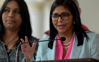 Brazil, Canada “ăn miếng trả miếng” với Venezuela