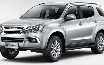 Isuzu MU-X 2018 ra mắt với nội thất cao cấp hơn