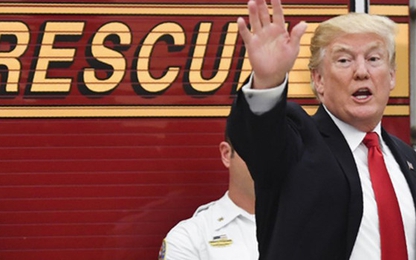 Sách về ông Trump “làm mưa làm gió” trước khi ra mắt