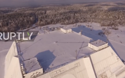 Trạm radar cảnh báo tên lửa Nga chìm trong băng tuyết