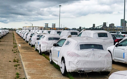 Kiến nghị cho nhập ô tô về Việt Nam bằng đường hàng không