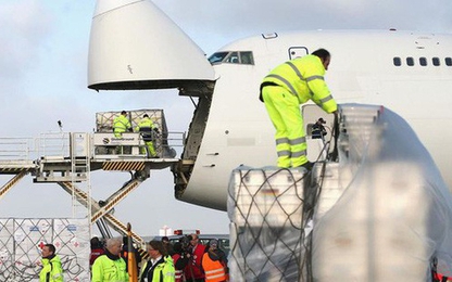 "Nữ hoàng bầu trời" hồi sinh từ cái chết