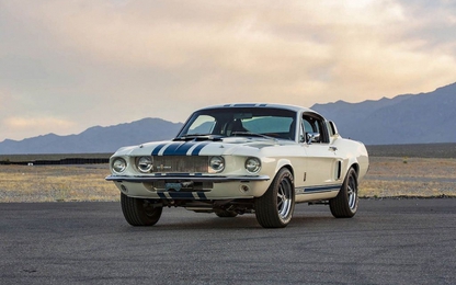 Ford Mustang Shelby GT500 Super Snake 1967 được tái sản xuất