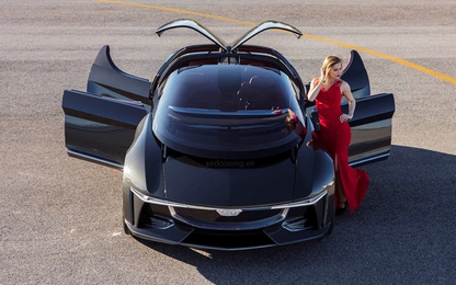 Bóng hồng gợi cảm với sedan lai SUV GFG Sibylla