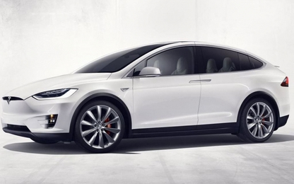 Khám phá khả năng không thể lật của Tesla Model X