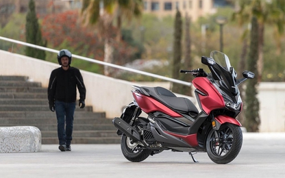 Ra mắt Honda Forza 125 2018 đẹp hơn Honda PCX