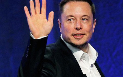 Tesla lại khiến các nhà đầu tư bán khống "tắm máu"