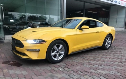 Xe cơ bắp Mỹ Ford Mustang 2018 giá hơn 2 tỷ đồng tại Việt Nam