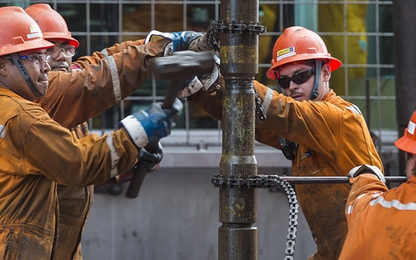 Giá dầu Mỹ tiếp tục leo thang, lên mức cao nhất gần 4 năm