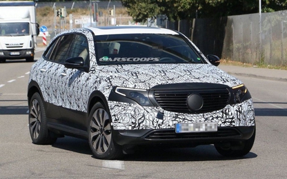Xe điện Mercedes EQC lần đầu để lộ thiết kế