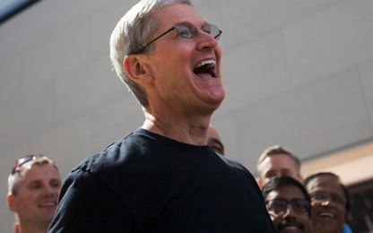 Hàng loạt nhân viên của Tesla chuyển đến Apple