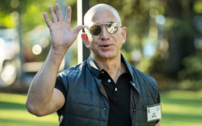 Giá trị Amazon vượt 1.000 tỷ USD